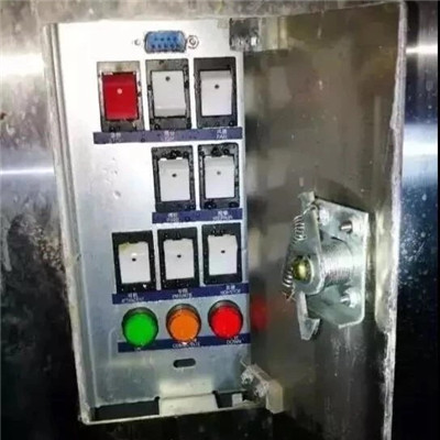 电梯安全，警钟长鸣